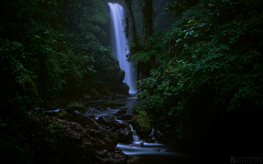 La paz waterfalls